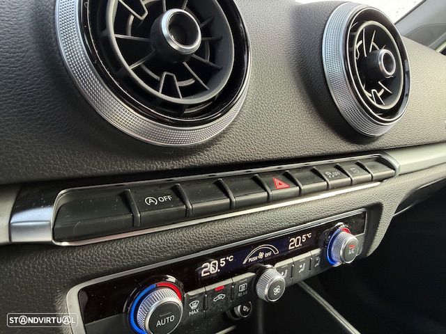 Audi A3 1.6 TDI S tronic design - 16