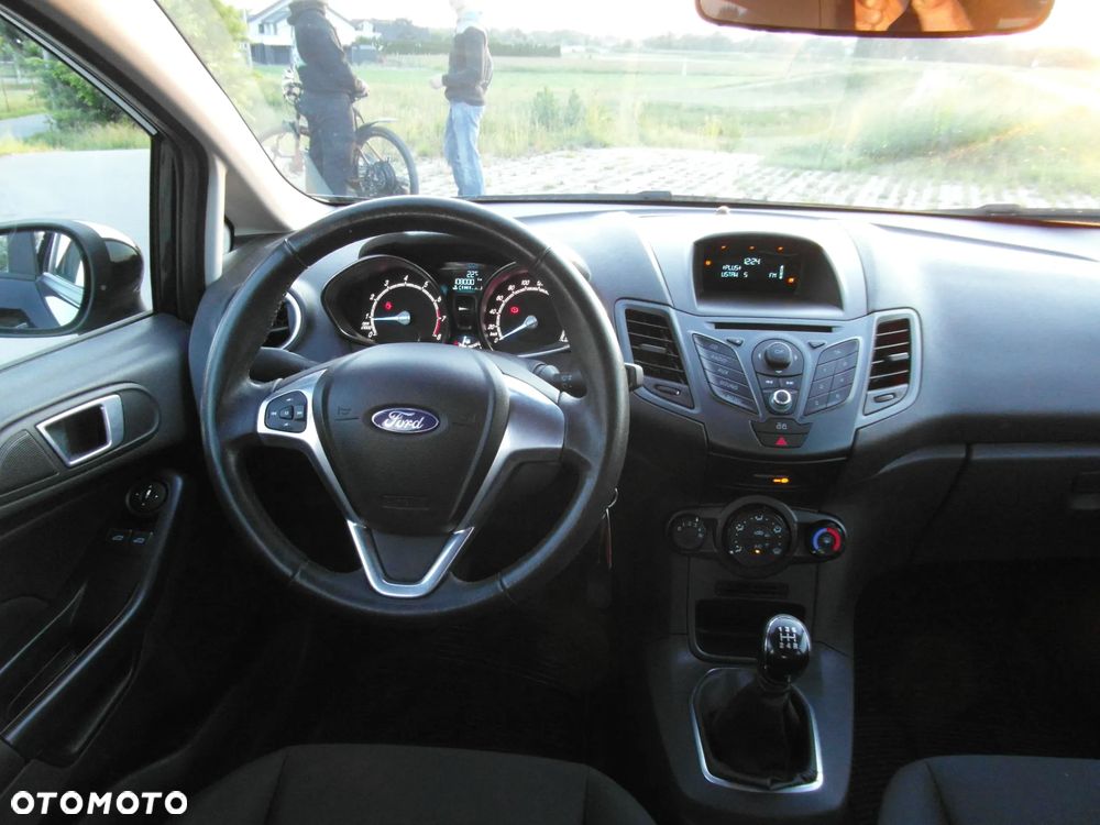 Ford Fiesta 1.25 Silver X (Trend) EU6 - 21