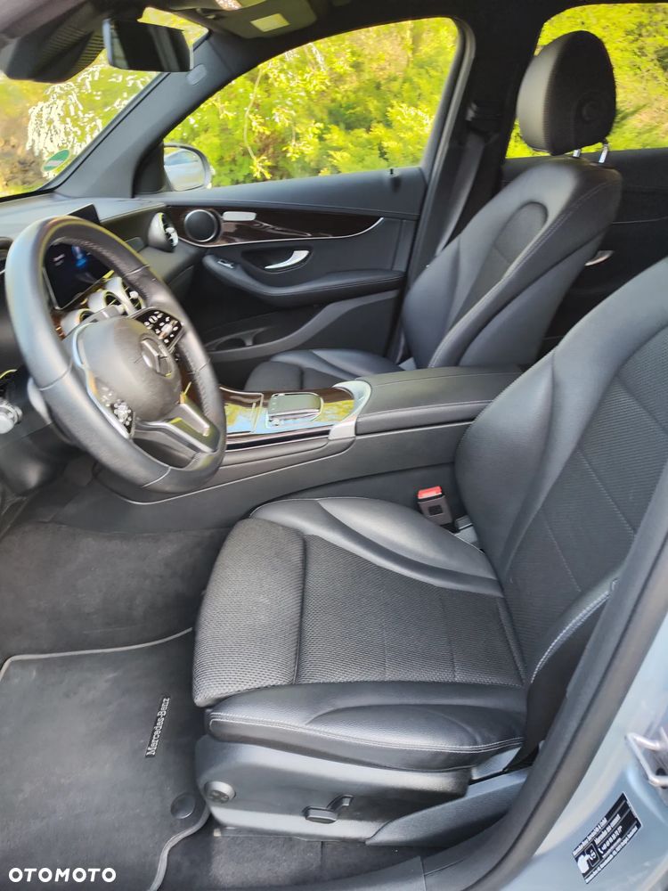 Mercedes-Benz GLC 300 de 4Matic 9G-TRONIC - 19