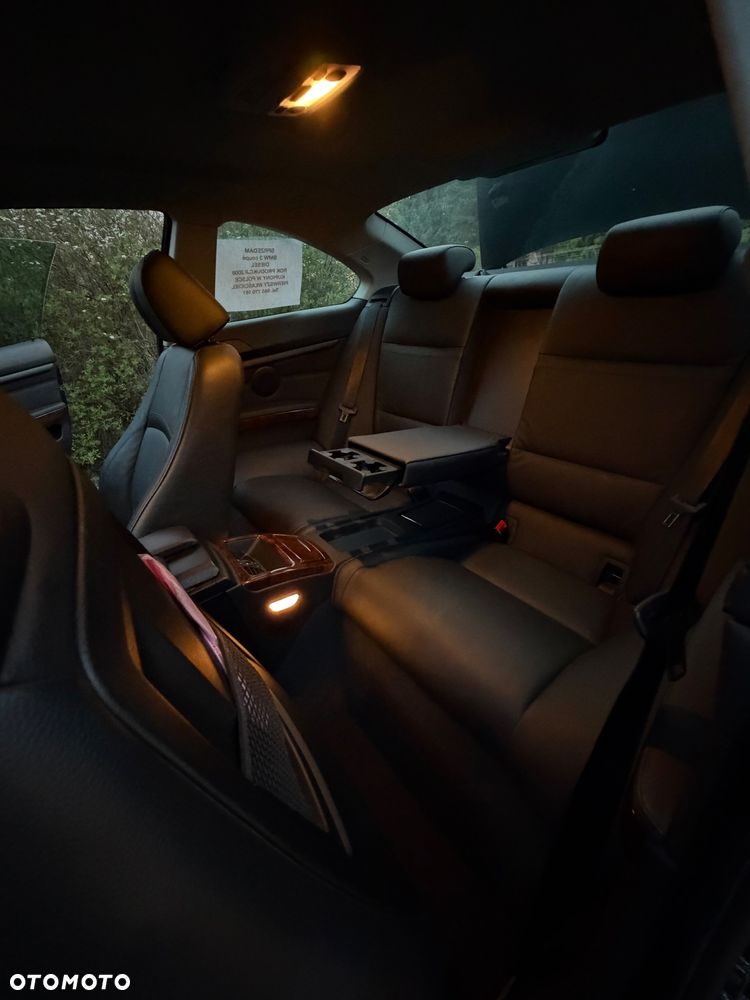 BMW Seria 3 320d - 14