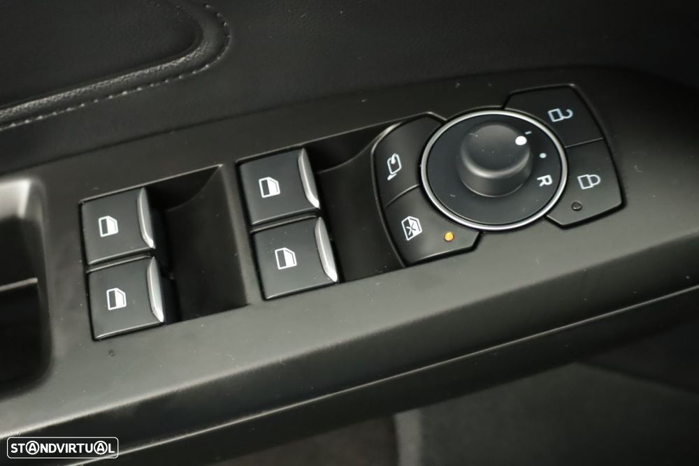 Ford Focus SW 1.0 EcoBoost MHEV ST-Line Aut. - 20