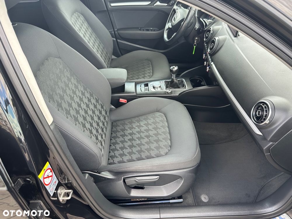 Audi A3 ver-1-4-tfsi-attraction - 24