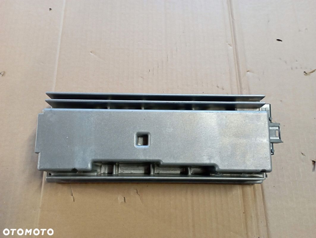 BMW X5 E70 WZMACNIACZ SYSTEMU AUDIO 9283745 - 1