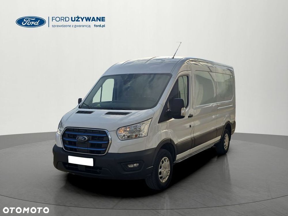 Ford Transit - 1