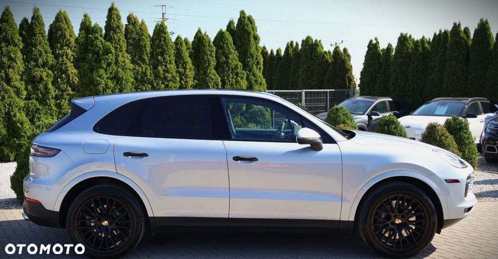 Porsche Cayenne - 9