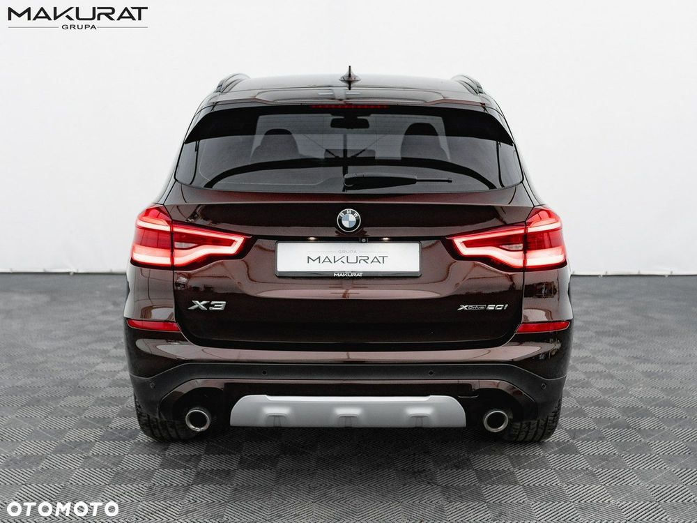 BMW X3 xDrive20i xLine - 10
