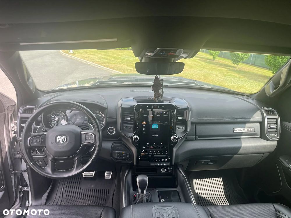 Dodge RAM 1500 5.7 4x4 - 13