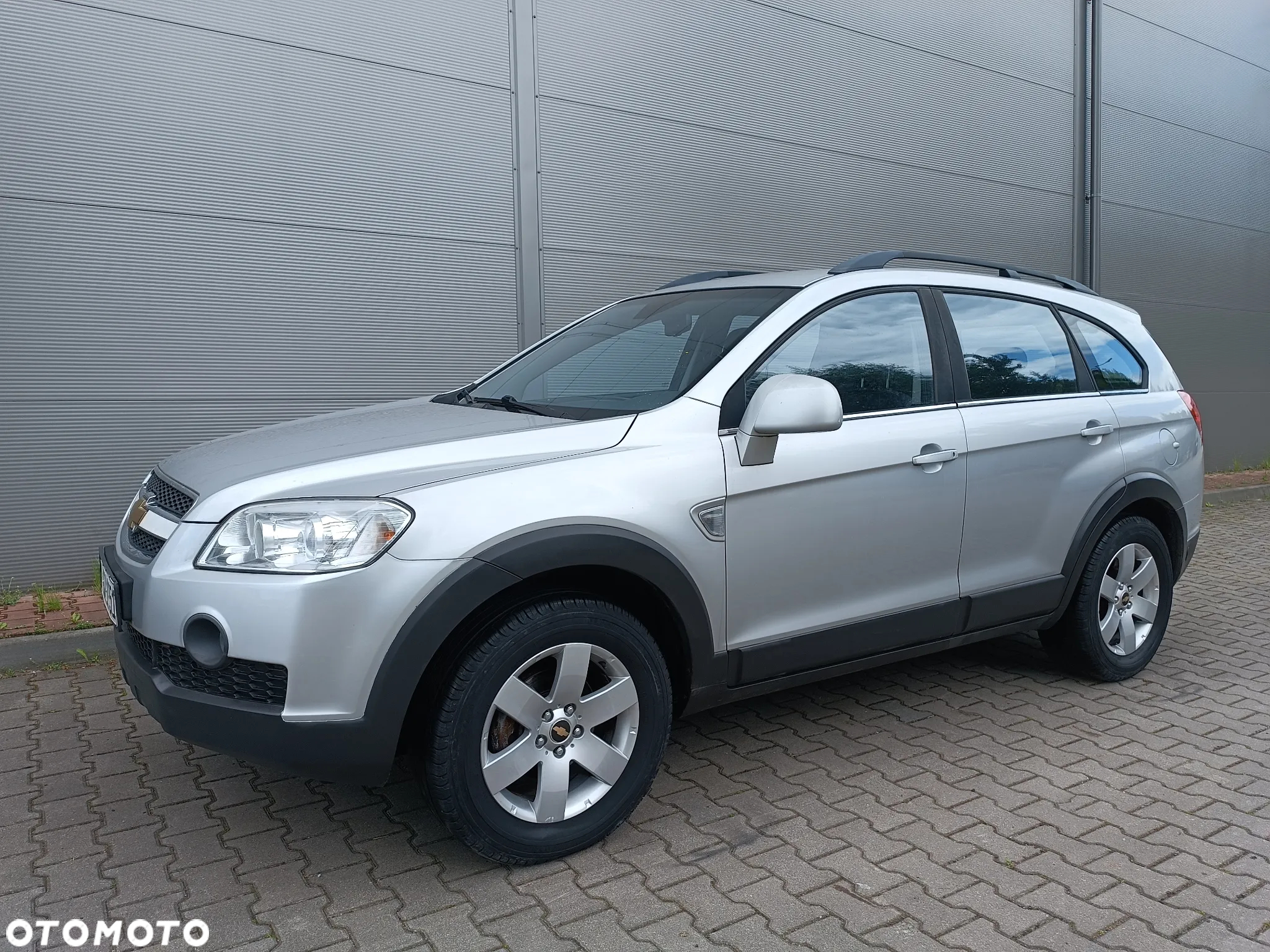 Chevrolet Captiva 2.4 2WD 7 Sitzer LS Family Edition - 16