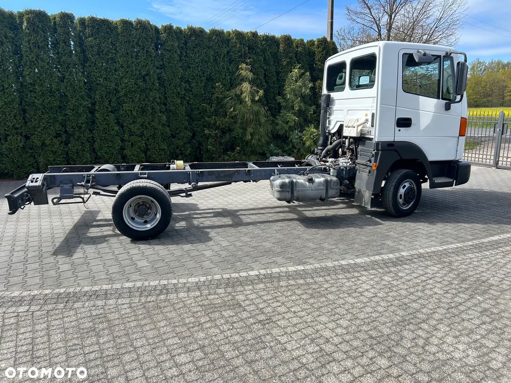 Nissan Atleon 56.120 DMC 3,5T - 5