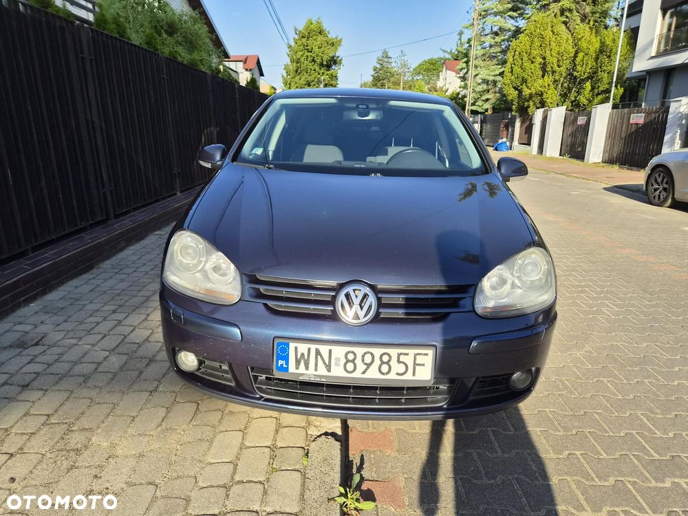 Volkswagen Golf - 2