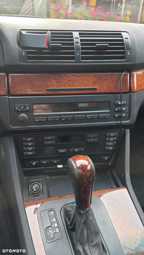 BMW Seria 5 - 18