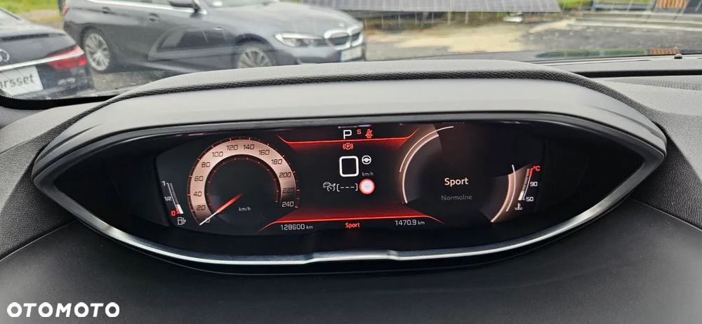 Peugeot 5008 1.6 PureTech GT S&S EAT8 - 28