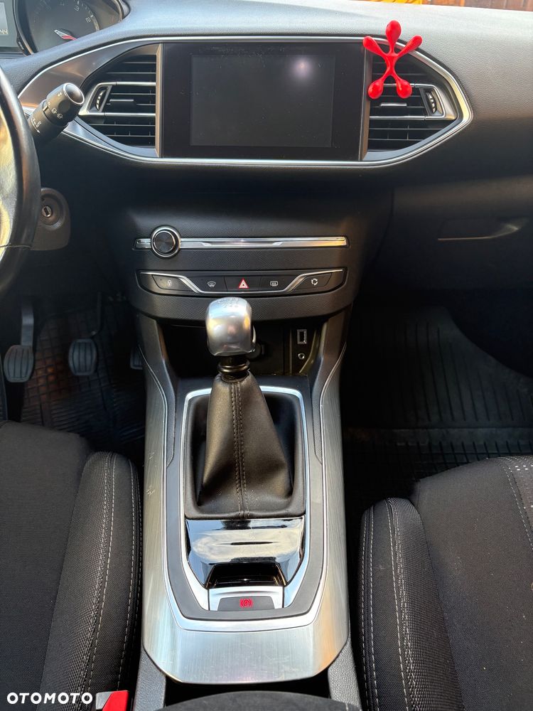 Peugeot 308 - 9