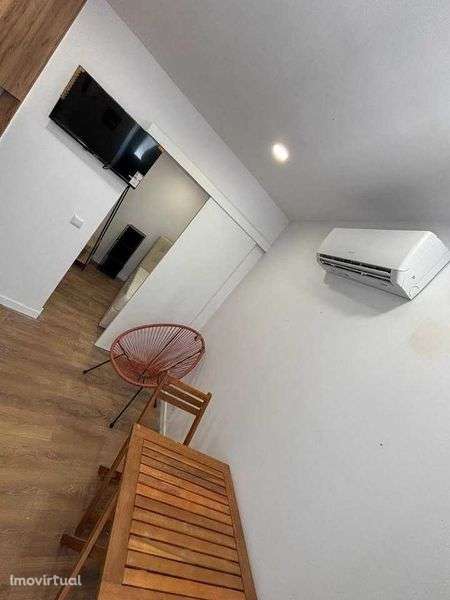 Aluga-se Estudio em São Martinho do bispo - Grande imagem: 4/7