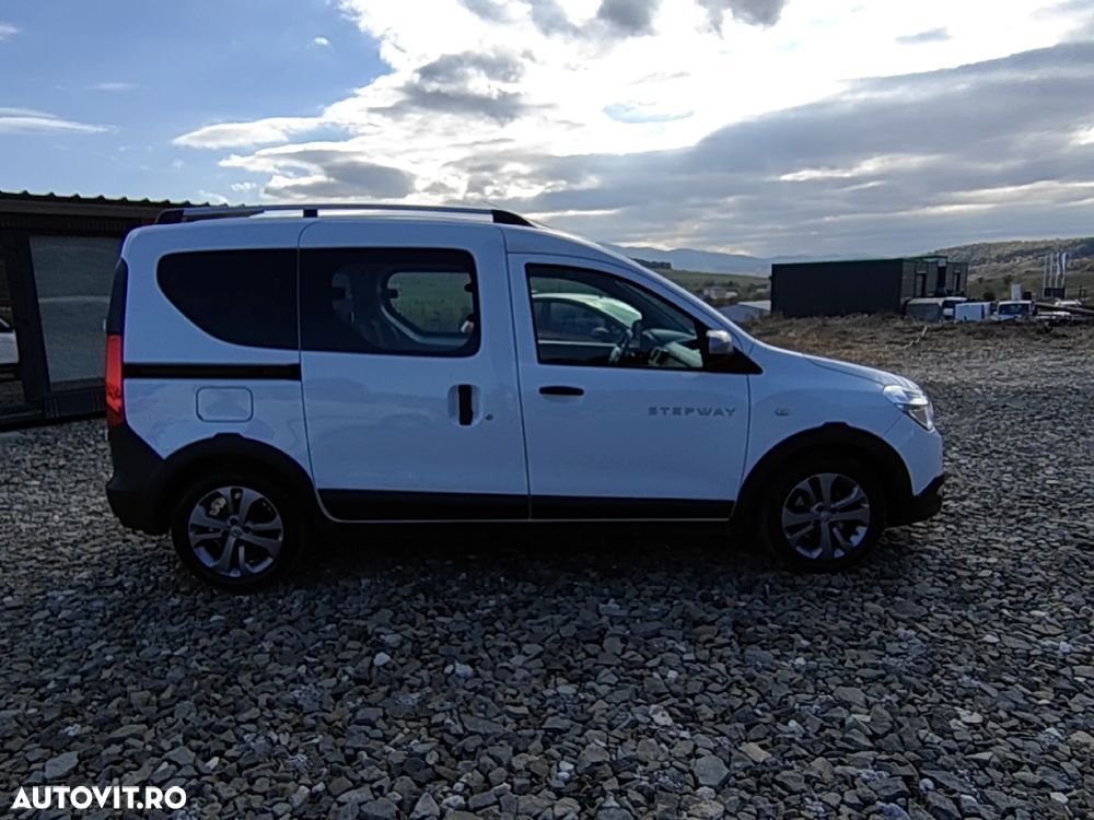 Dacia Dokker 1.2 TCe 115 CP Stepway - 8