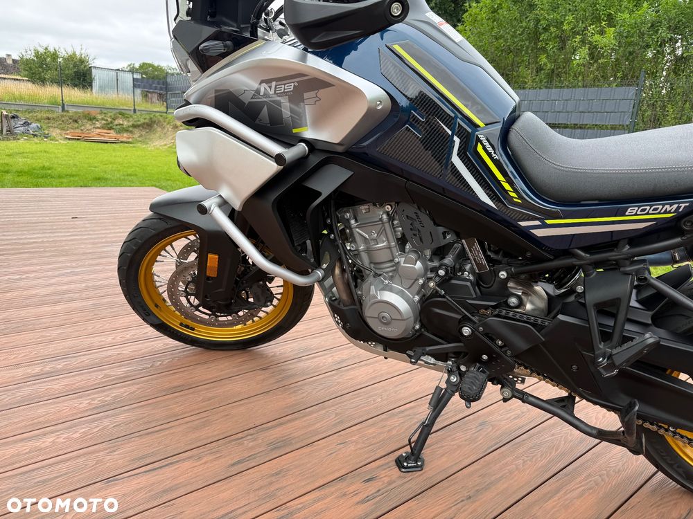 CFMoto 800MT Touring - 8
