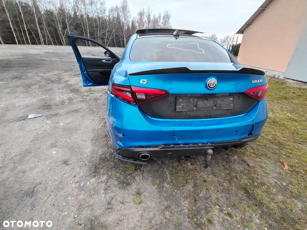 Alfa Romeo Giulia 2.2 D Turbo Super - 17