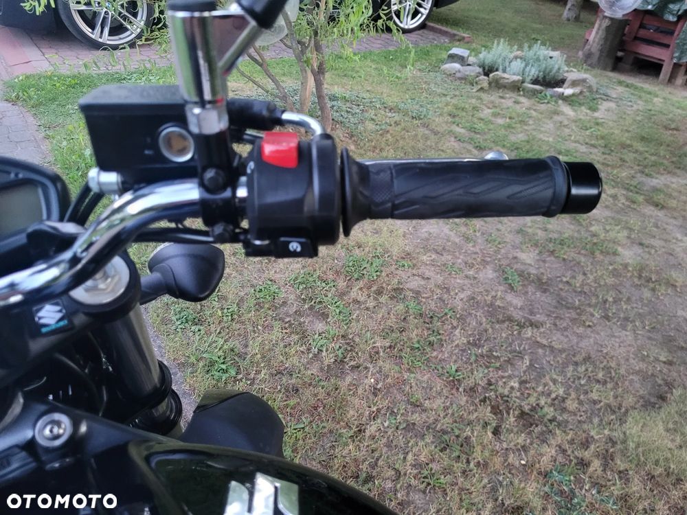Suzuki Gladius - 33