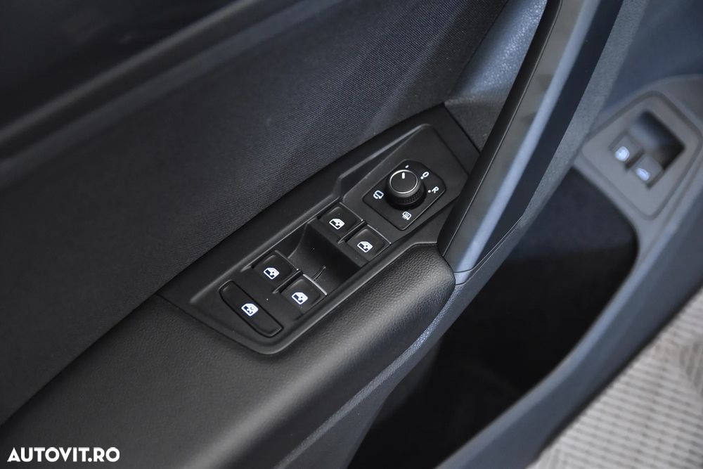 Volkswagen Tiguan - 14