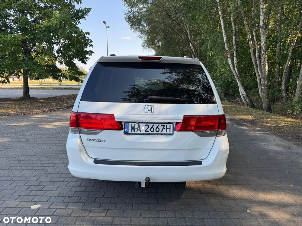 Honda Odyssey 3.5 LX - 7