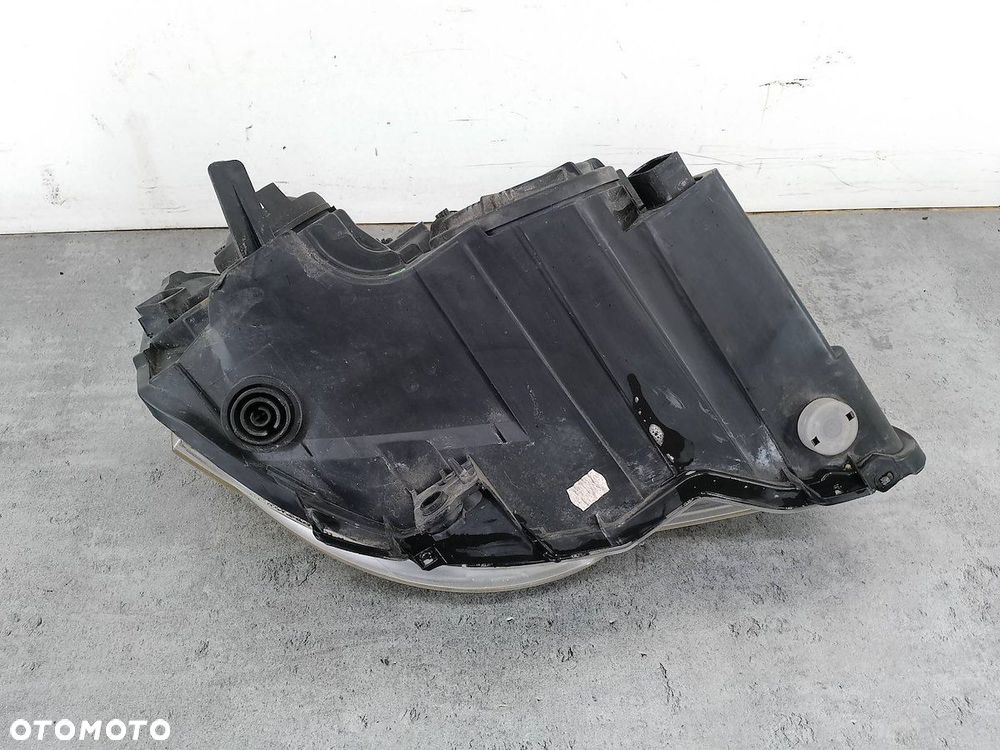LAMPA PRZÓD LEWA VW POLO IV FL 6Q1941007AK 89311990 - 2