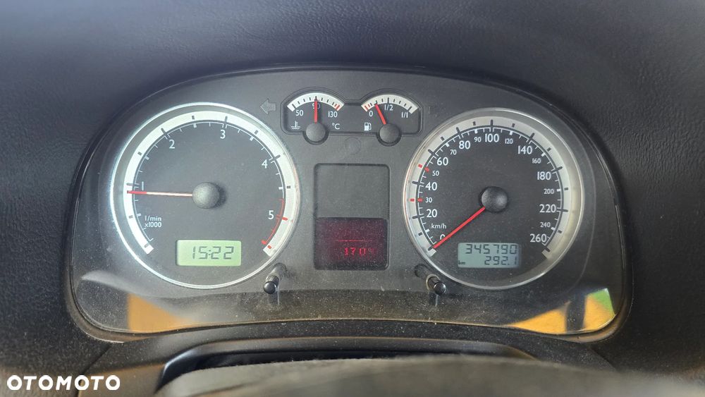 Volkswagen Golf 1.9 TDI Comfortline - 31