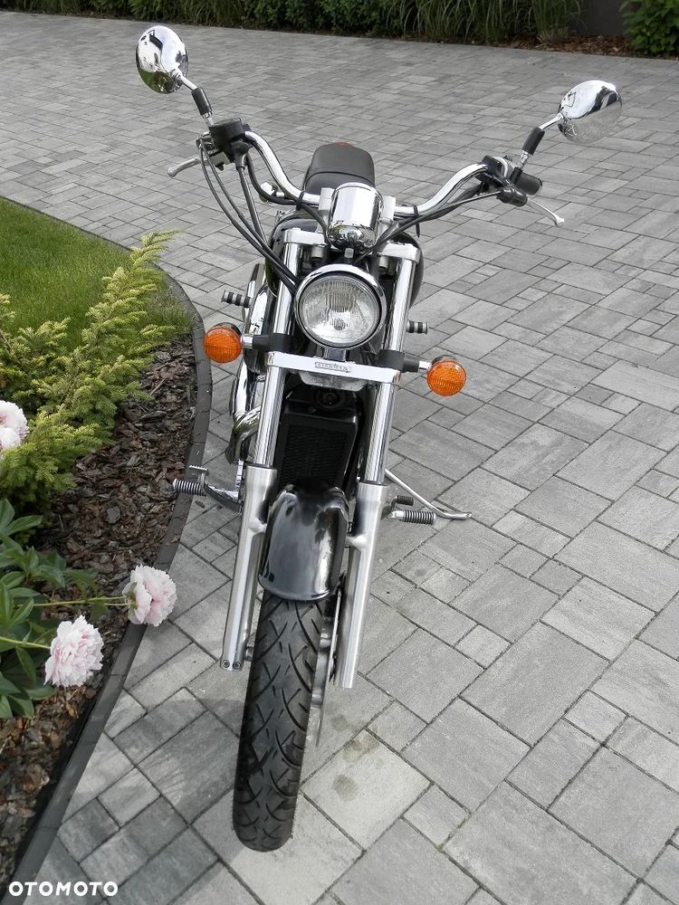 Honda VT - 8