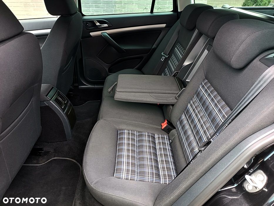 Skoda Octavia 1.6 TDI DPF Active - 25