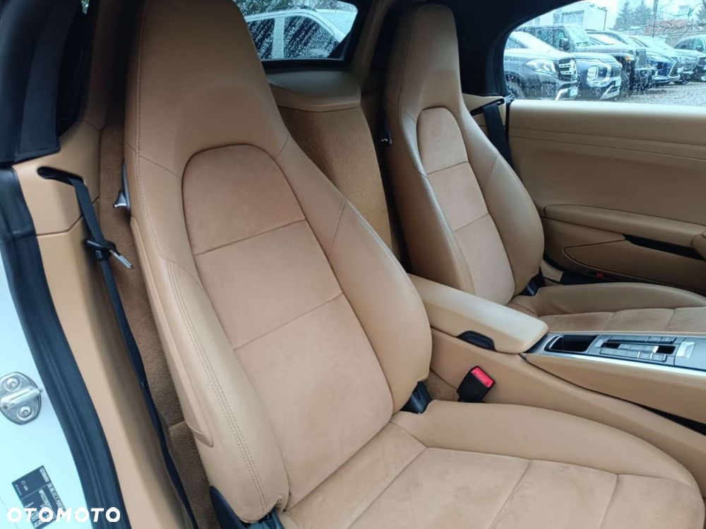 Porsche Boxster PDK - 31