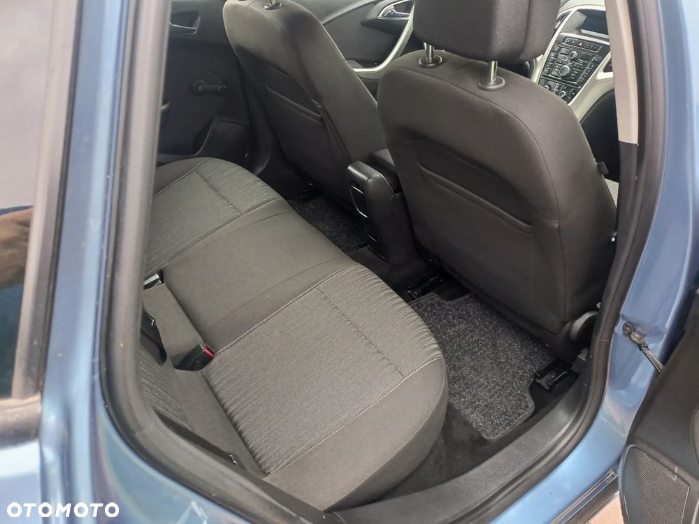 Opel Astra 1.4 Turbo - 14