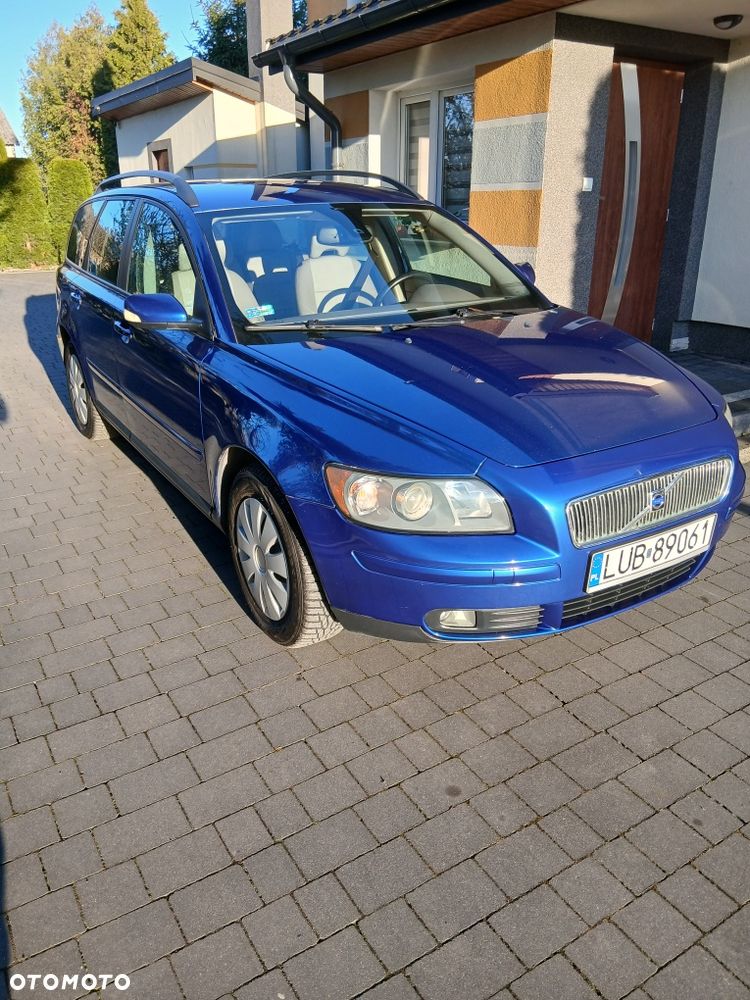 Volvo V50 - 1
