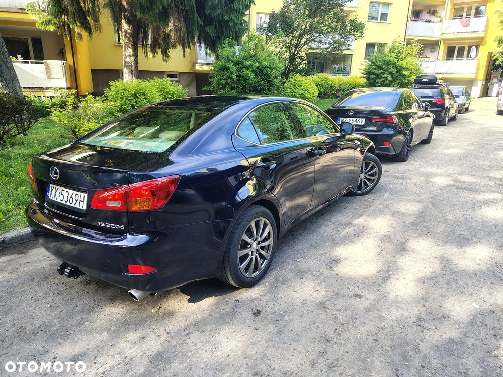 Lexus IS 220 D Prestige - 8