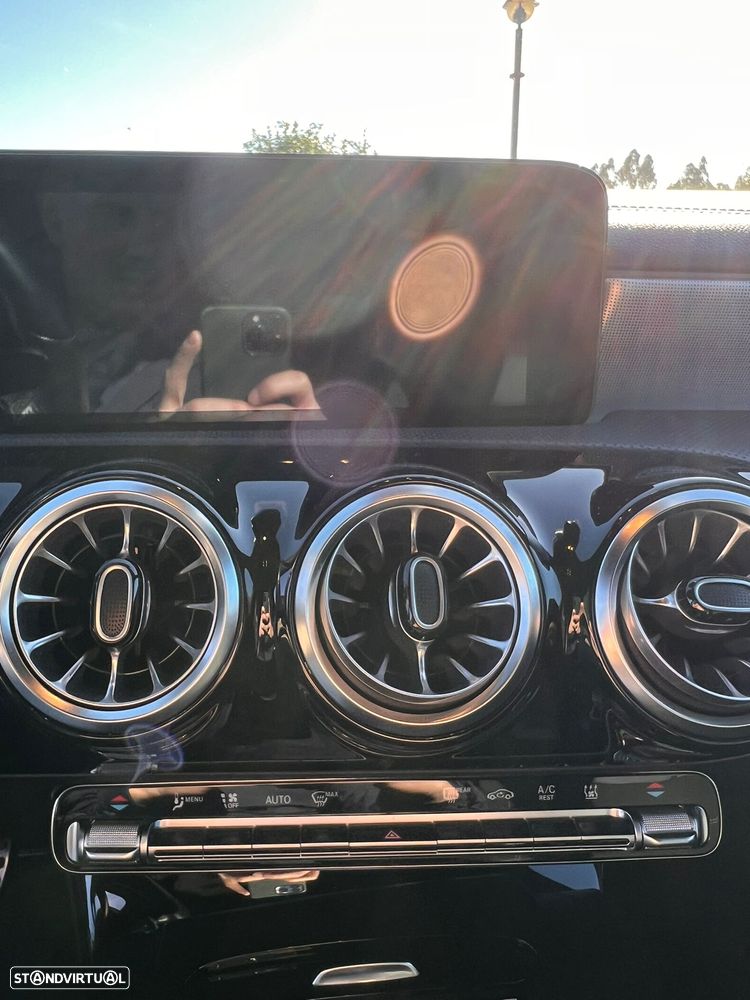 Mercedes-Benz CLA 250 e Shooting Brake 8G-DCT AMG Line - 21