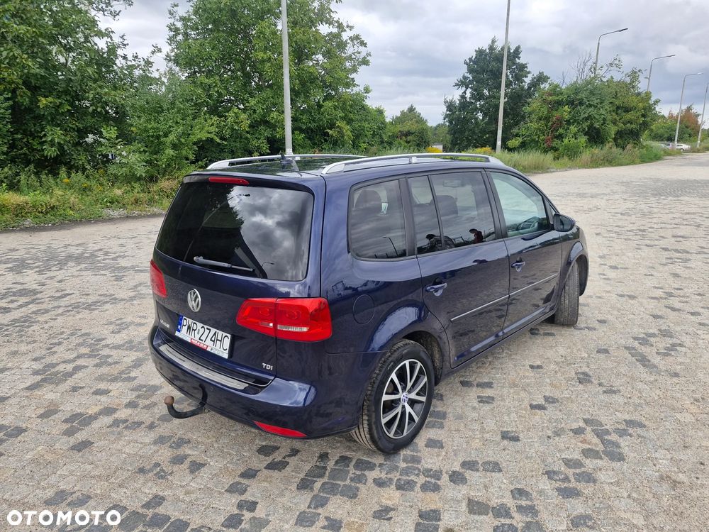 Volkswagen Touran 1.6 TDI DPF BlueMot Trendline - 6