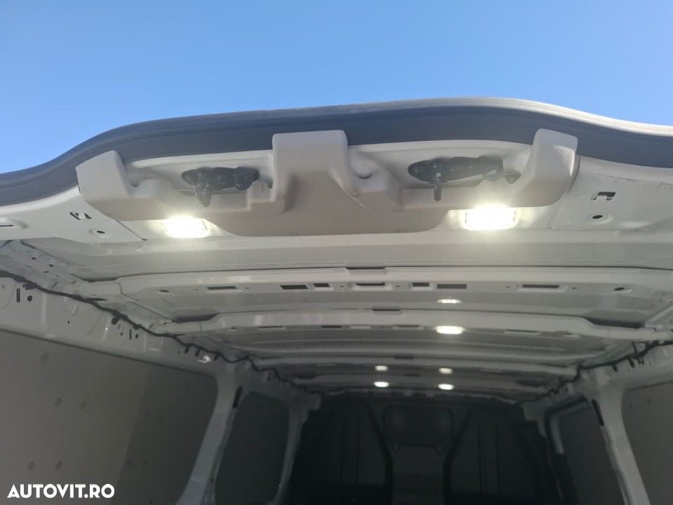 Ford Transit Custom - 17