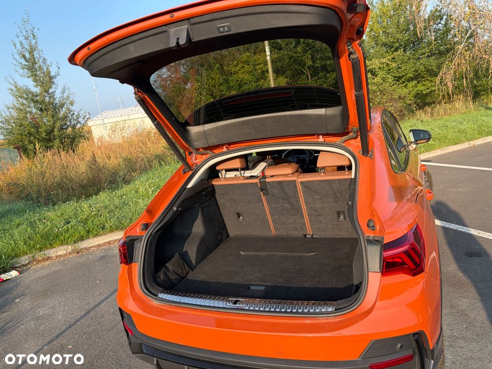 Audi Q3 Sportback - 11