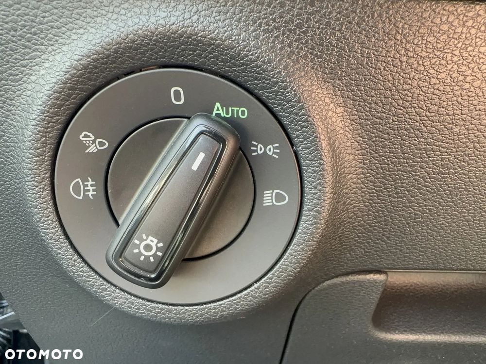 Skoda Karoq 1.5 TSI ACT Sportline DSG - 18