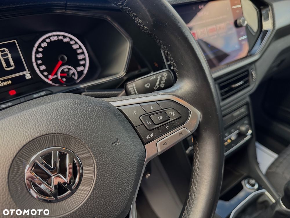 Volkswagen T-Cross - 22