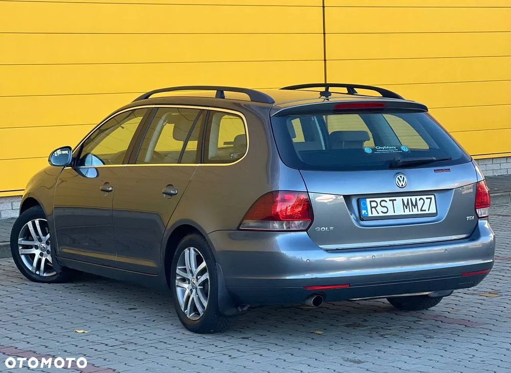 Volkswagen Golf VI 1.6 TDI Comfortline - 4