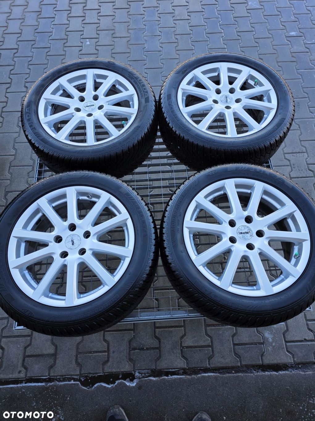 OPEL ASTRA J ZAFIRA C 5X115 FELGI ALUMINIOWE R17 OPONY 225/50 - 1
