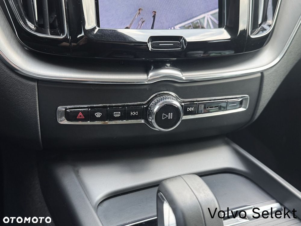 Volvo XC 60 - 19