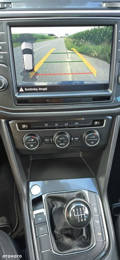 Volkswagen Tiguan - 25