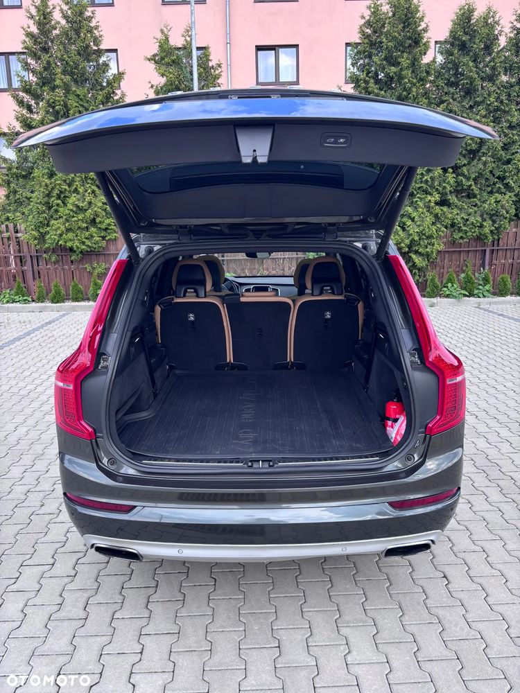 Volvo XC 90 T6 AWD Geartronic Momentum Pro - 22