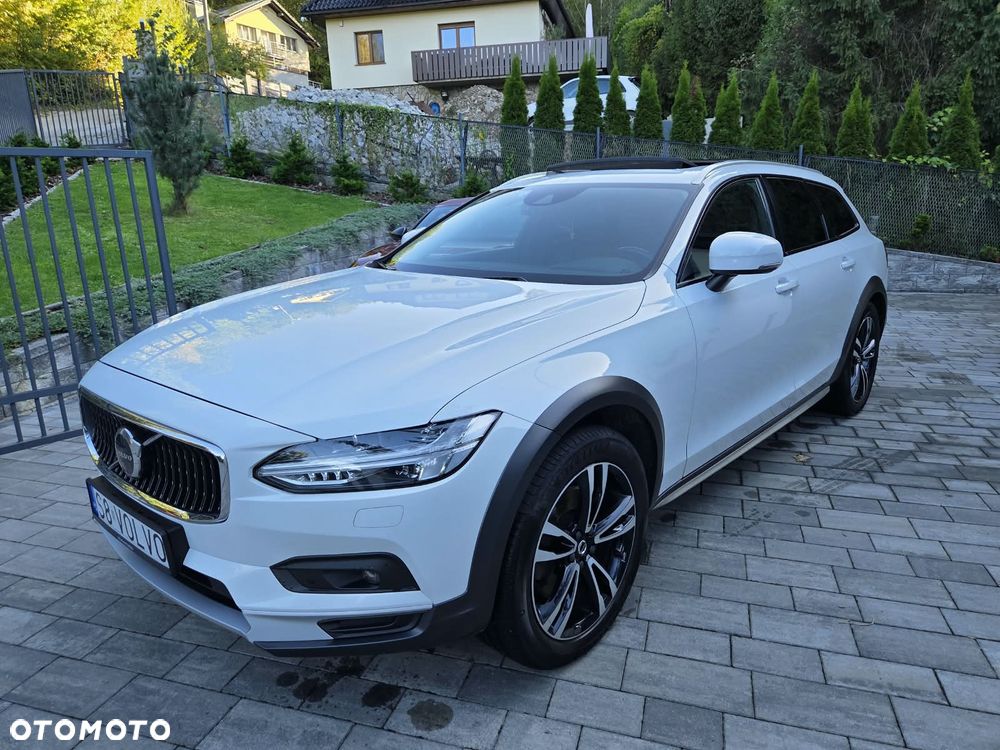 Volvo V90 Cross Country B5 D AWD Pro - 2