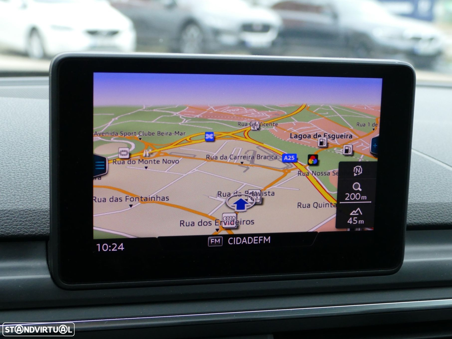 Audi A4 Avant 2.0 TDI Advance - 18