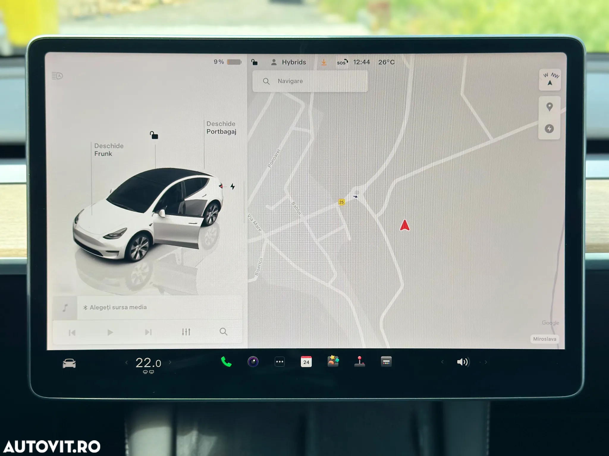 Tesla Model Y Long Range Dual Motor AWD - 21