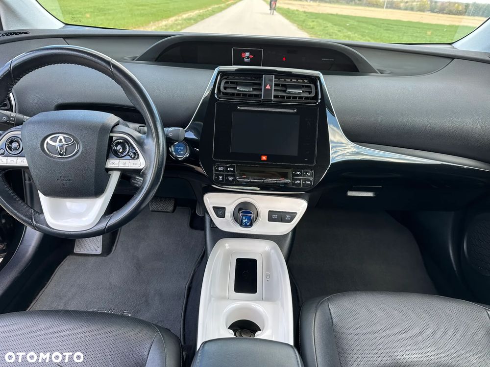 Toyota Prius 1.8 Hybrid Prestige - 19