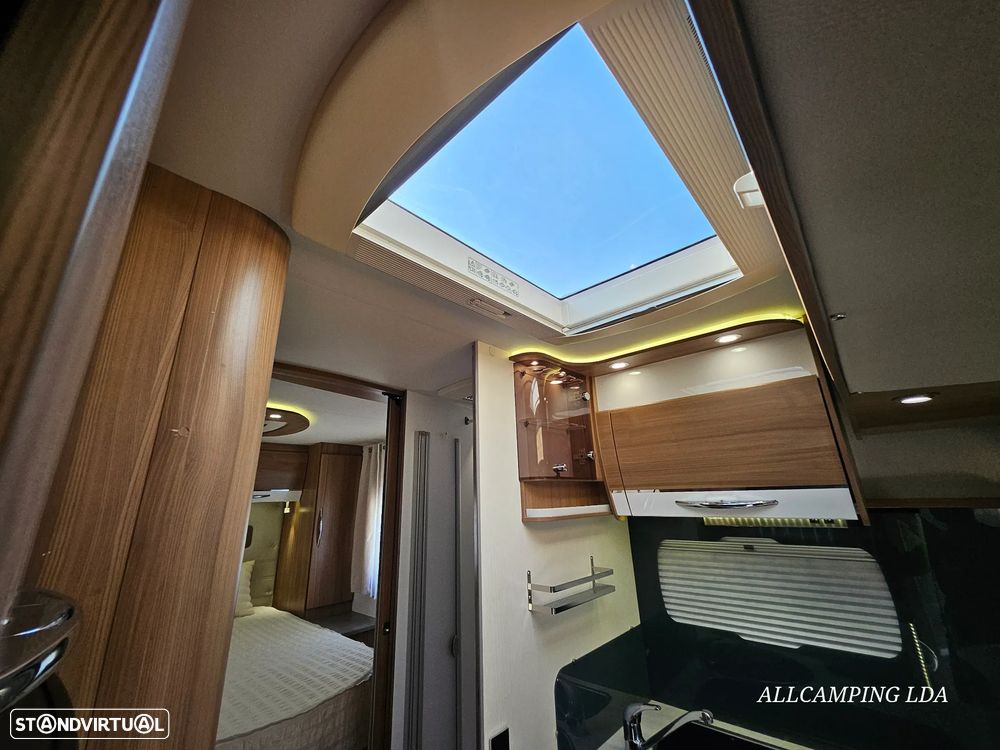 Pilote Sensation P746 CAIXA AUTOMÁTICA CAMA CENTRAL/ BASCULANTE - 49