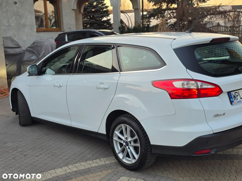 Ford Focus - 10