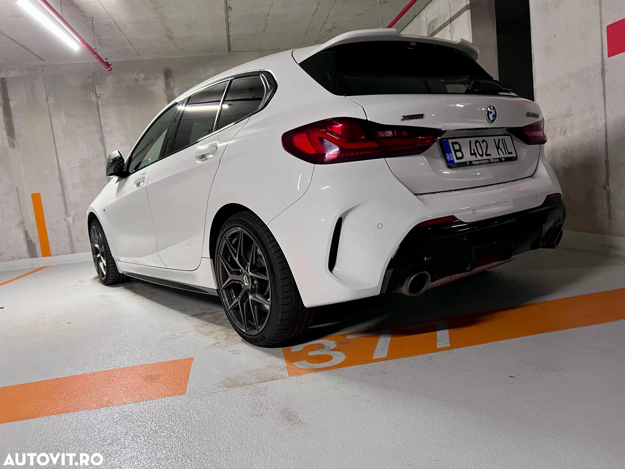 BMW M1 M135i xDrive AT - 5